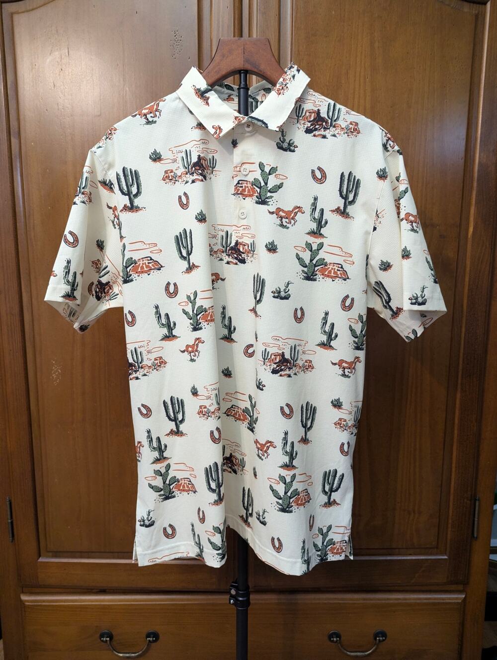 PUMA Special Edition Western Desert Print Button‑Up Shirt (Size L) NWT